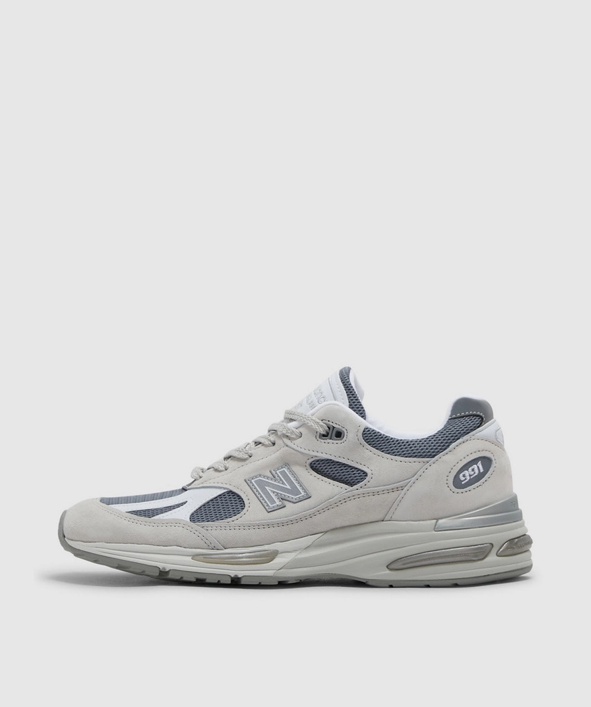 New Balance Miuk 991V2 Sneaker (Grey - 6) - Size 6 - Men's